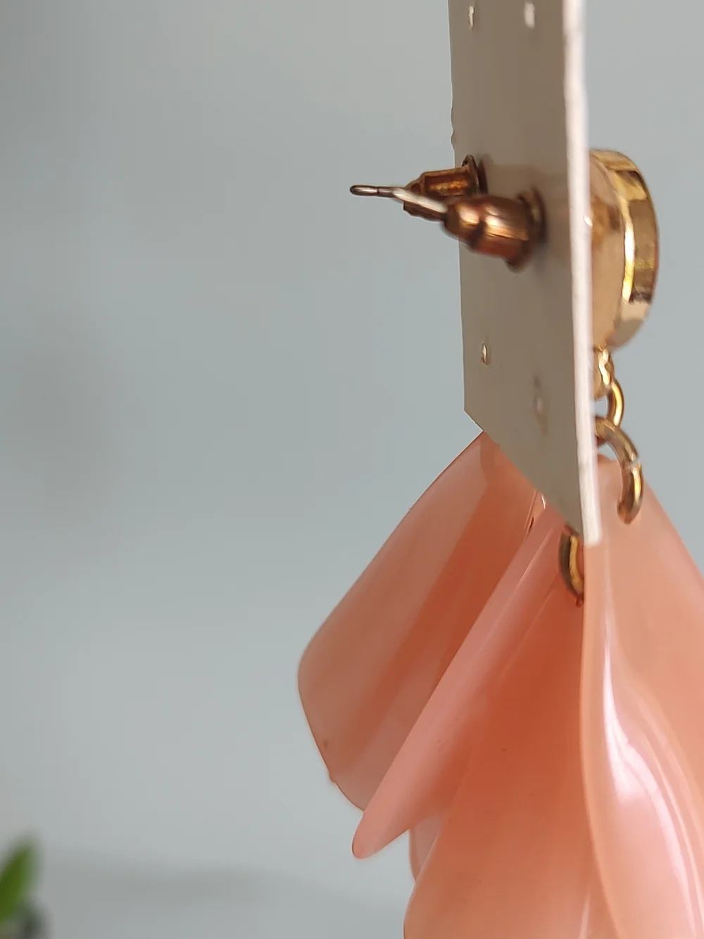 Avon Peach Petal Dangle Earrings - Peach and Clear